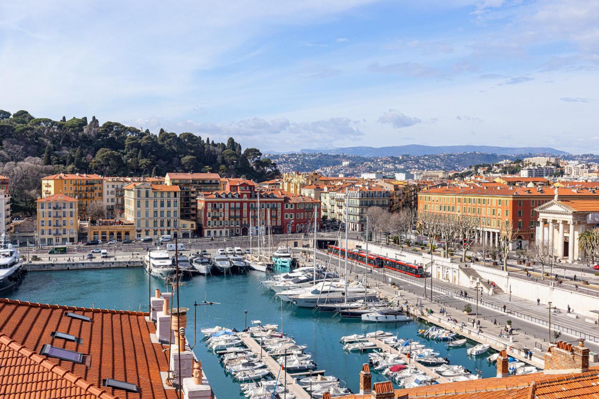 Apartment Extraordinary View On Port And Castle Hill - 1 Bdr & Parking Nizza
