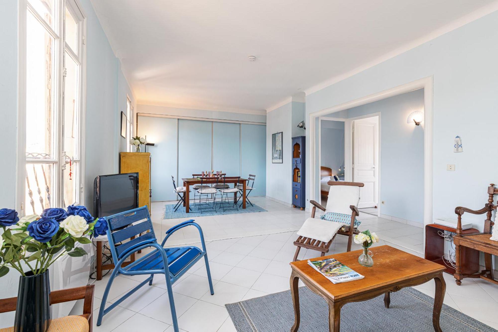 Extraordinary View On Port And Castle Hill - 1 Bdr & Parking * Nizza