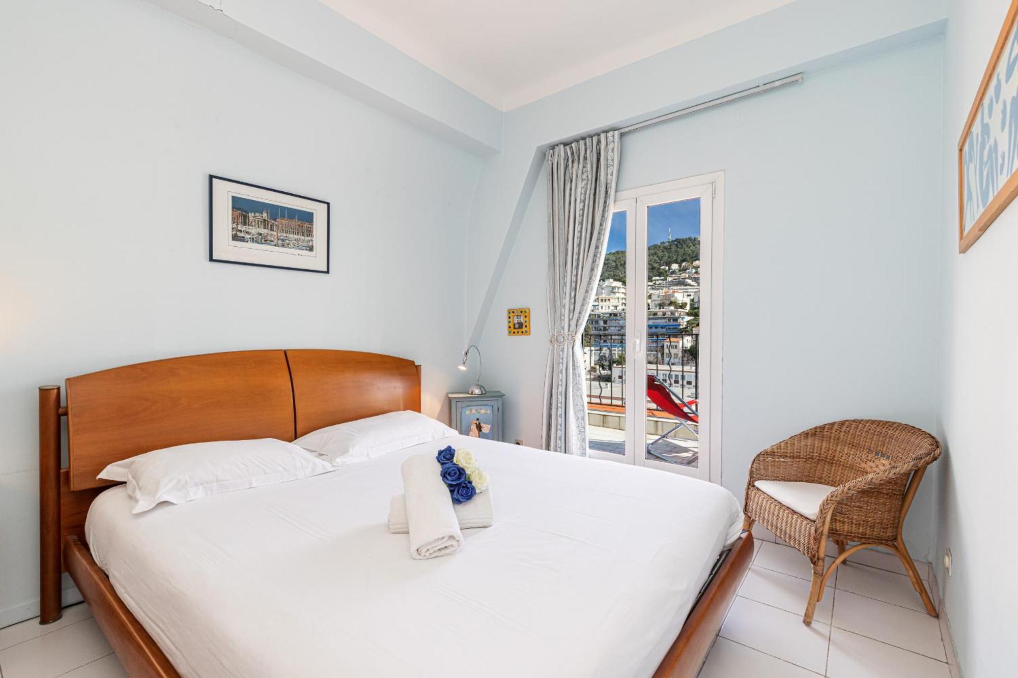 Extraordinary View On Port And Castle Hill - 1 Bdr & Parking * Nizza