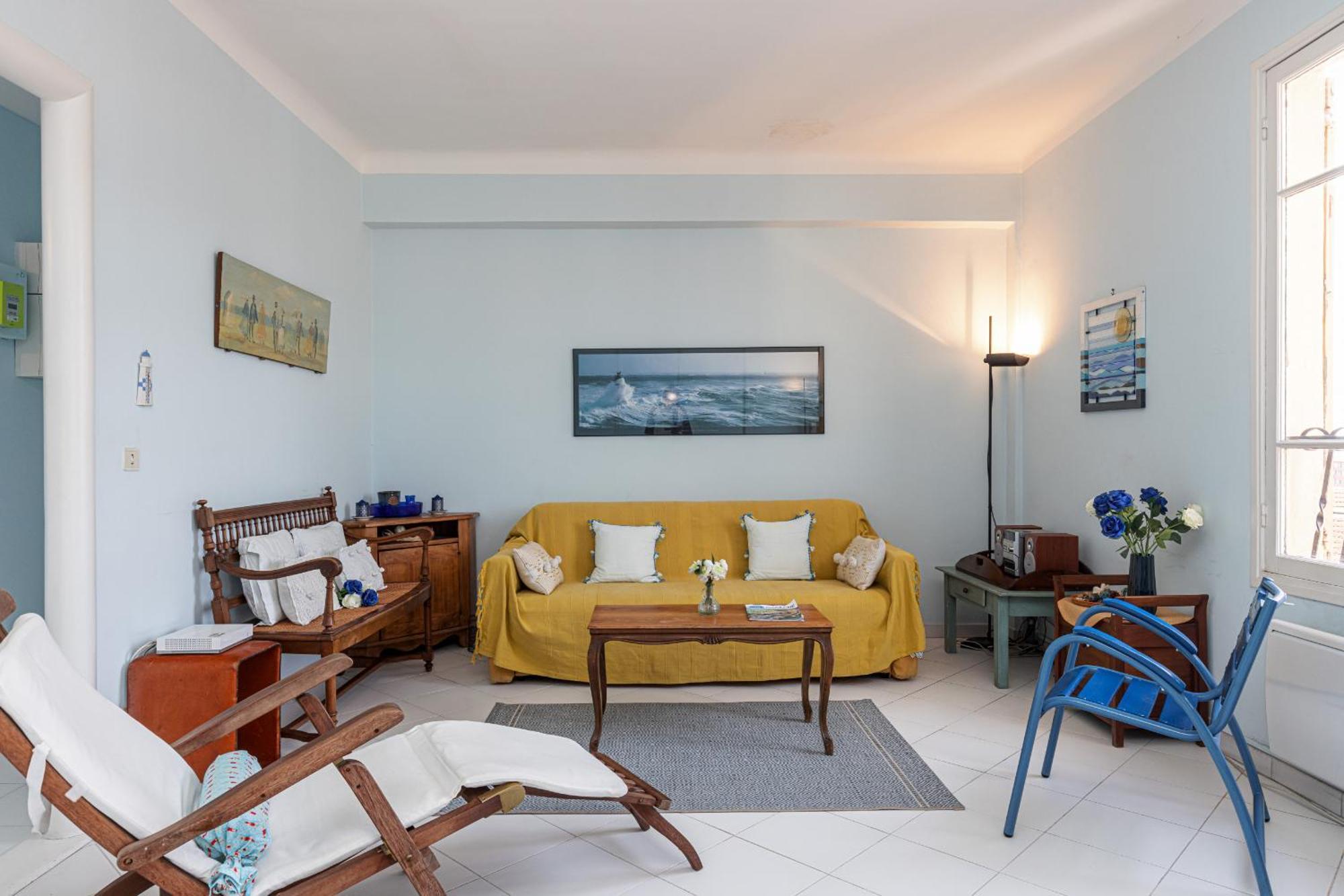 Extraordinary View On Port And Castle Hill - 1 Bdr & Parking Apartment Nizza